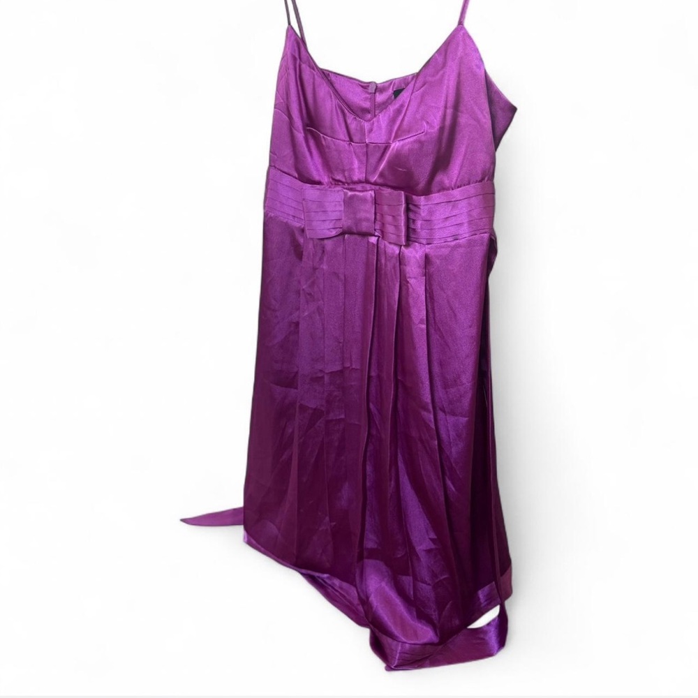 B. Smart Magenta Satin Dress